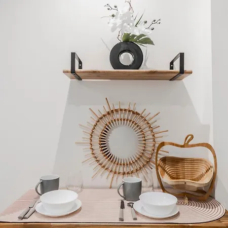 Montmartre - Mid-term At 5min-sacre-coeur * Paryż