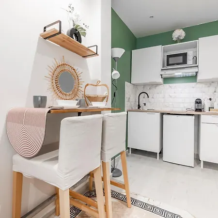 Montmartre - Mid-term At 5min-sacre-coeur